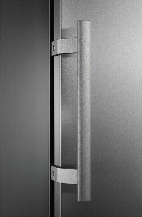 Холодильник Electrolux ERF 4162 AOW Холодильник Electrolux ERF 4162 AOW