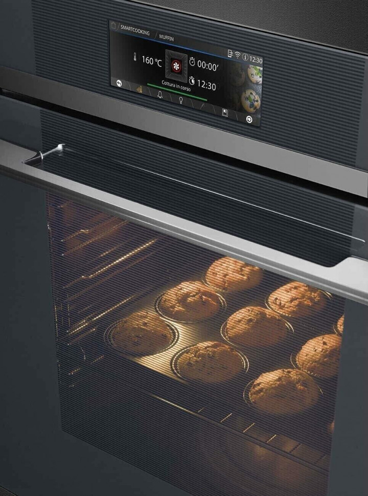 Электрический духовой шкаф Smeg SFP6106WTPS