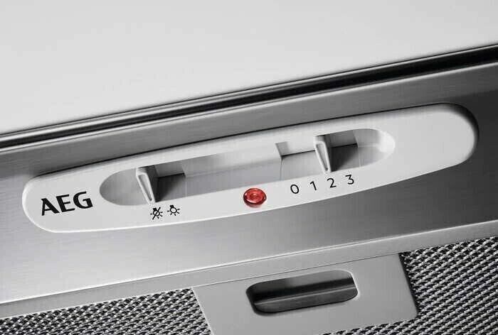 Встраиваемая вытяжка AEG DGB 1522 S