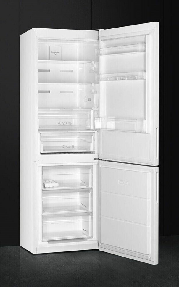 Холодильник Smeg FC182PXN