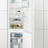 Встраиваемый холодильник Electrolux ENN 93153