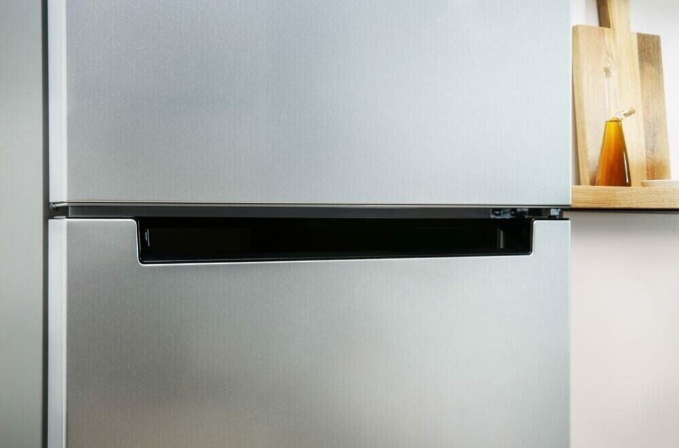 Холодильник Indesit DF 5160 S Холодильник Indesit DF 5160 S