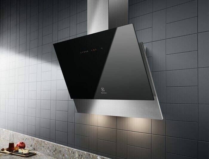 Каминная вытяжка Electrolux LFV 616 W