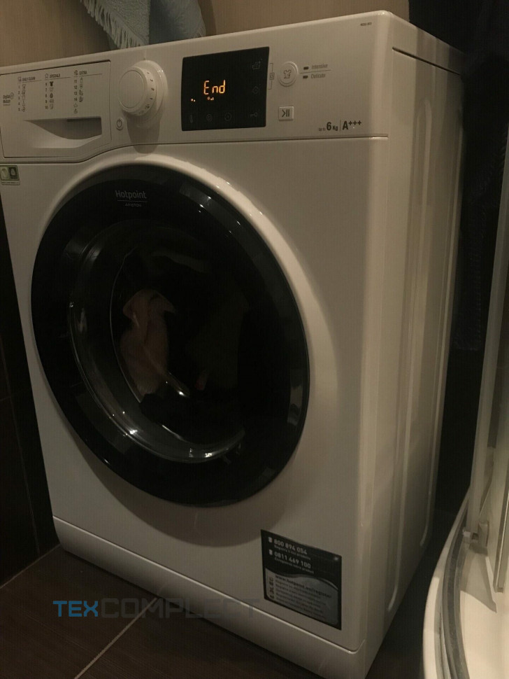 Стиральная машина Hotpoint-Ariston RSSF 603 Стиральная машина Hotpoint-Ariston RSSF 603