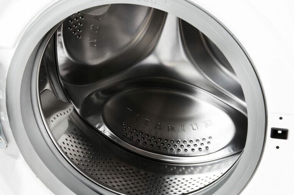 Стиральная машина Whirlpool FWSF 61053 W Стиральная машина Whirlpool FWSF 61053 W