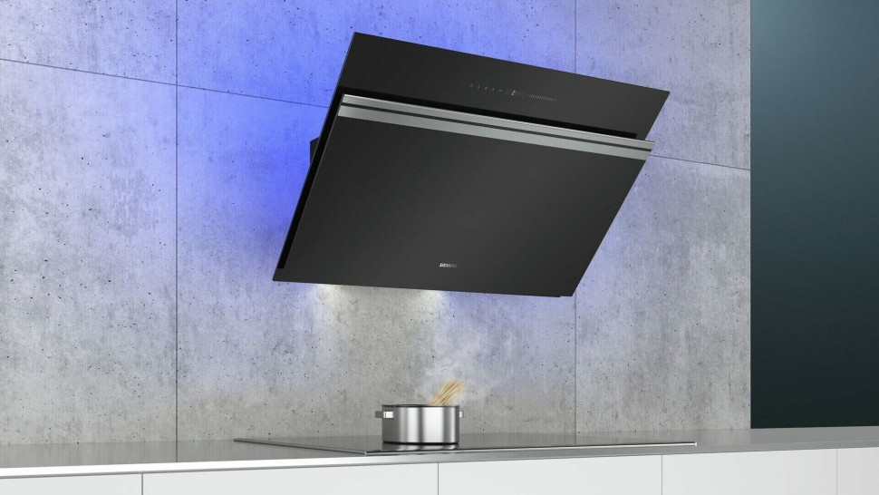 Каминная вытяжка Siemens LC 91KWW60