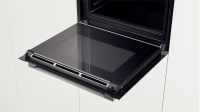 Духовой шкаф Bosch HBG633NS1