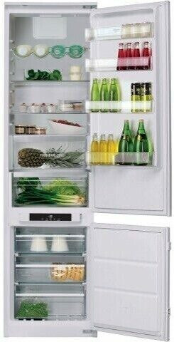 Встраиваемый холодильник Hotpoint-Ariston BCB 8020 AAF