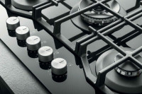 Газовая варочная панель Hotpoint-Ariston HAGS 72F BK