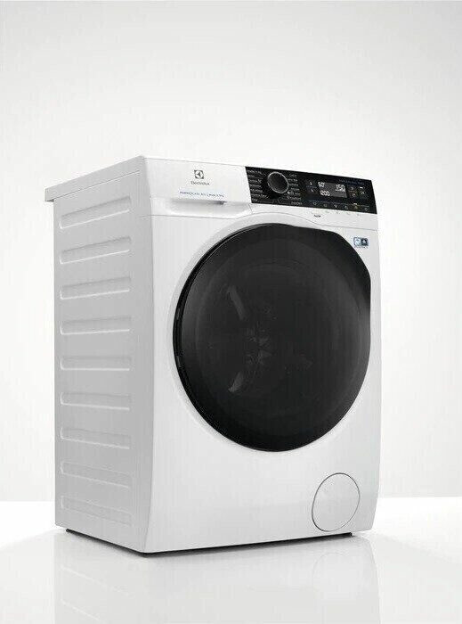 Стиральная машина Electrolux EW8WR261B Стиральная машина Electrolux EW8WR261B