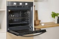 Газовый духовой шкаф Indesit IGW 620 IX