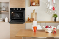 Газовый духовой шкаф Indesit IGW 620 BL