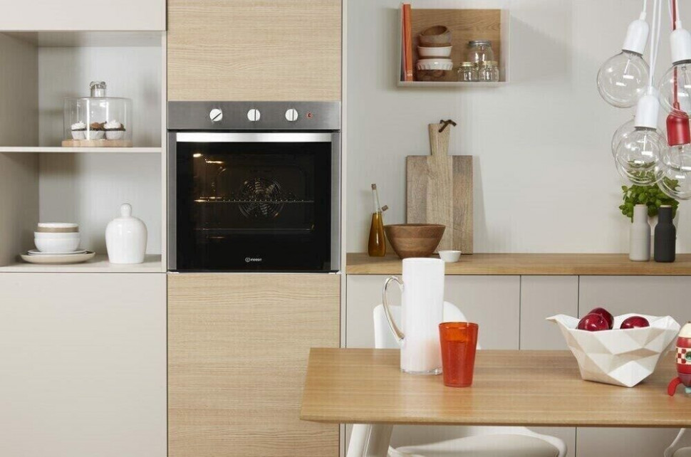 Газовый духовой шкаф Indesit IGW 620 WH Газовый духовой шкаф Indesit IGW 620 WH