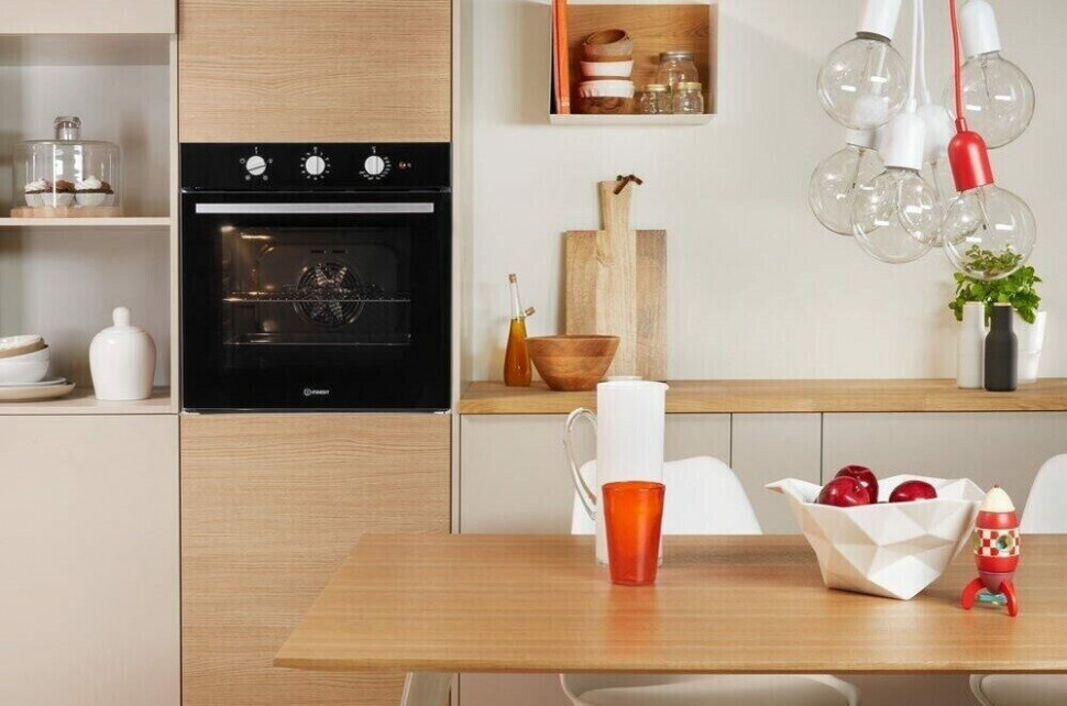 Газовый духовой шкаф Indesit IGW 620 WH Газовый духовой шкаф Indesit IGW 620 WH