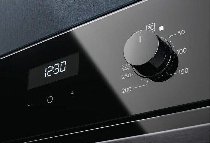 Электрический духовой шкаф Electrolux EOD 3C70 TK