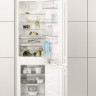 Встраиваемый холодильник Electrolux ENG 7854