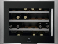 Винный шкаф Electrolux ERW 0670 A