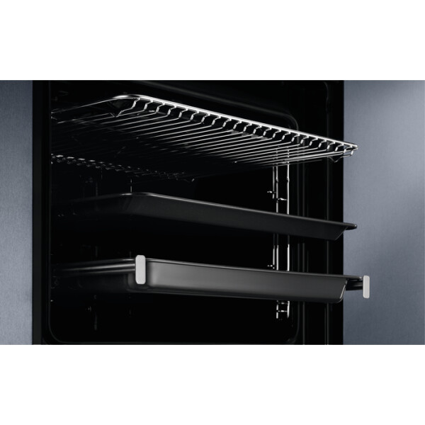 Встраиваемый электрический духовой шкаф Electrolux EZC 2430 EOX