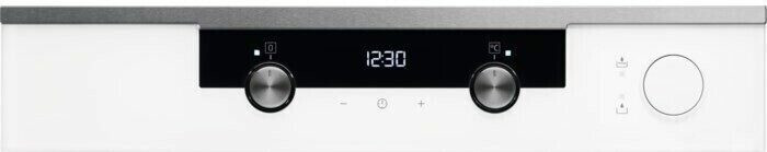 Электрический духовой шкаф Electrolux OKC 5H50W Электрический духовой шкаф Electrolux OKC 5H50W