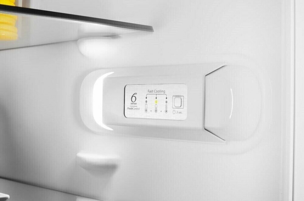 Холодильник Whirlpool BSNF 8101 W Холодильник Whirlpool BSNF 8101 W
