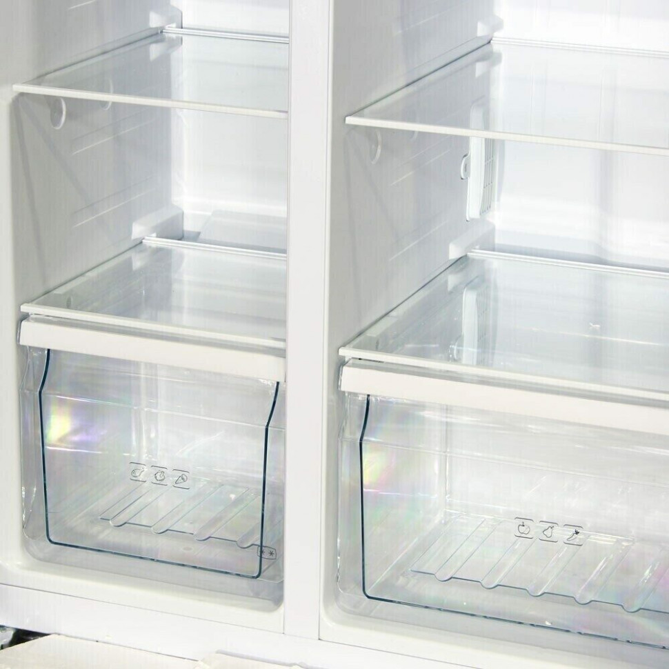 Холодильник Ginzzu NFK-530 Glass
