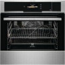 Электрический духовой шкаф Electrolux OPEB 9953X
