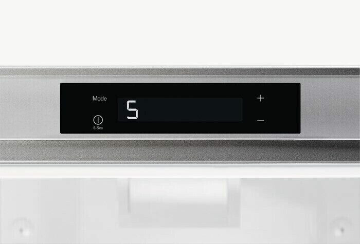 Холодильник Electrolux ERF 4114 AOW